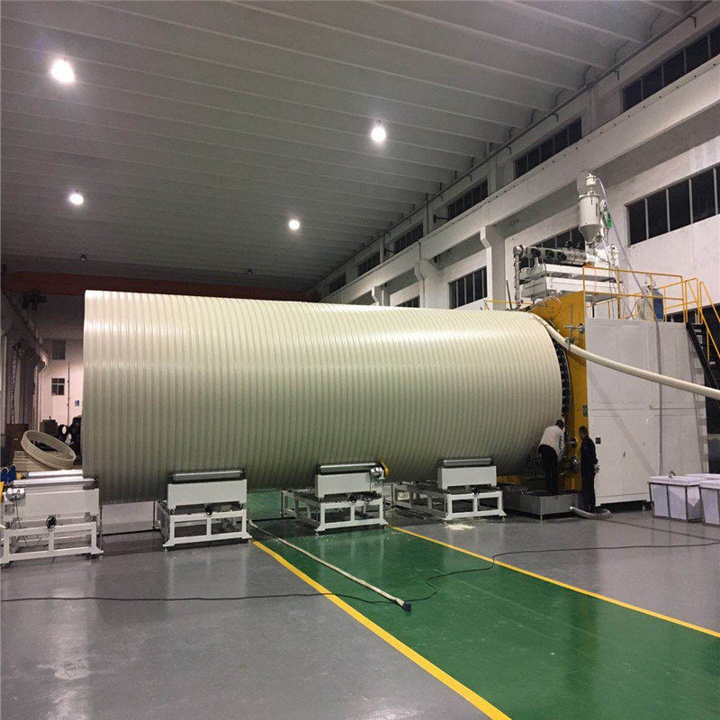 خط إنتاج أنابيب الصرف الصحي ذات القطر الكبير HDPE